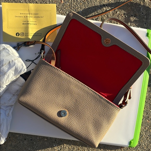 Dooney & Bourke Pebble Grain Becca Crossbody Taupe shoulder bag new NWT gold - Picture 16 of 16